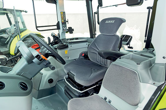Claas Arion 440 tractor | Review, Test & Specs