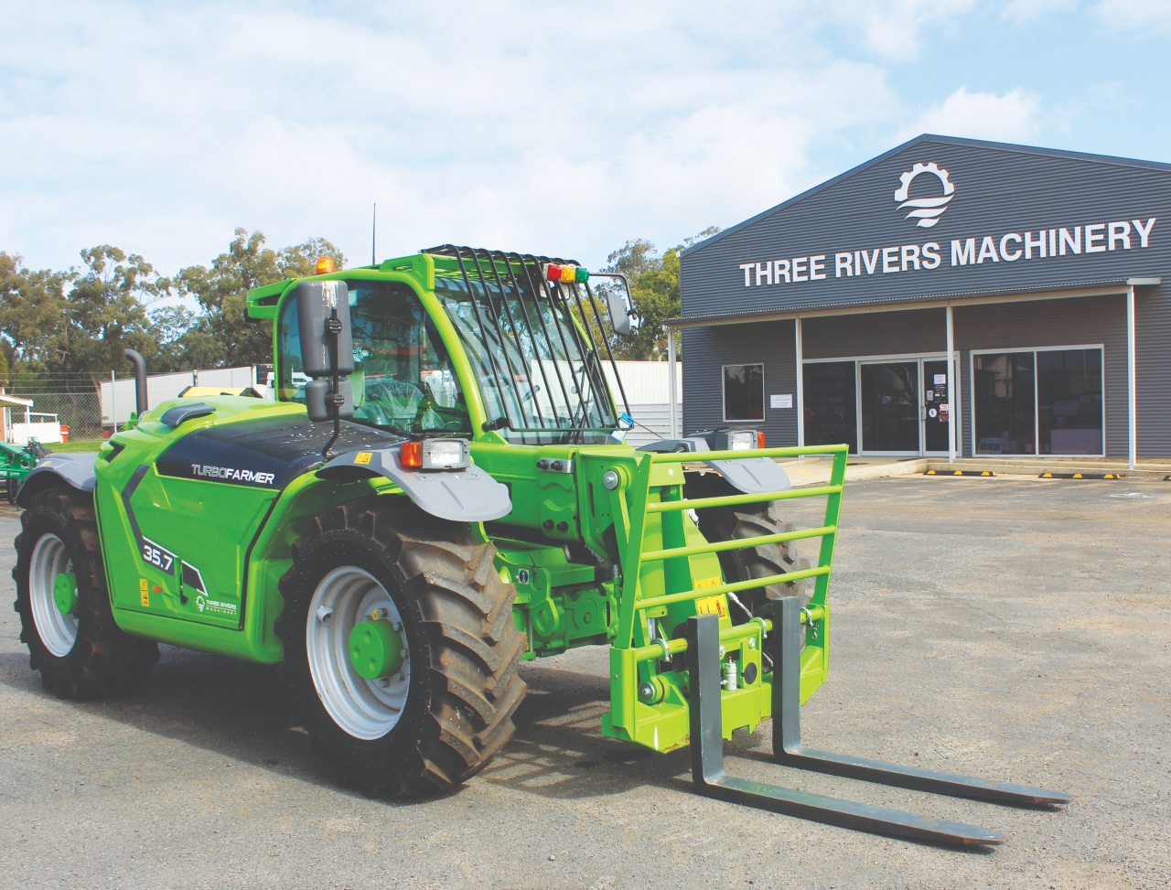 Three Rivers Machinery Three Rivers Machinery thriving with Merlo - Trade Farm Machinery